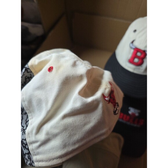 Chicago Bulls Hats Caps Bundle Lot Vintage Sports Fan NBA Basketball - Picture 3 of 15